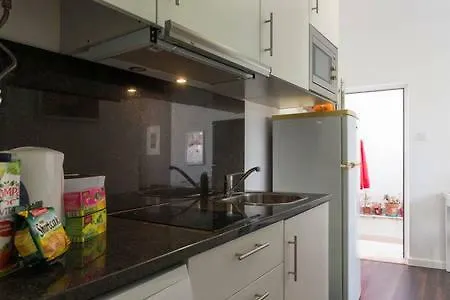 Lägenhet House Mouraria *